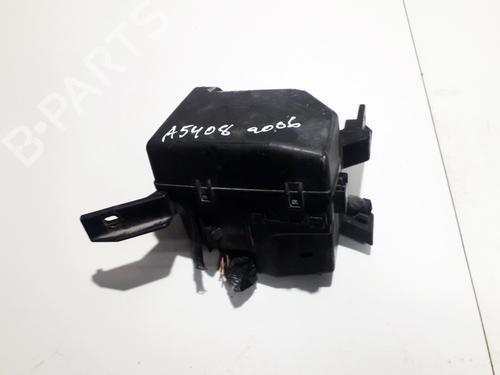 fuse-box-suzuki-swift-iii-mz-ez-2005-33099878 main image