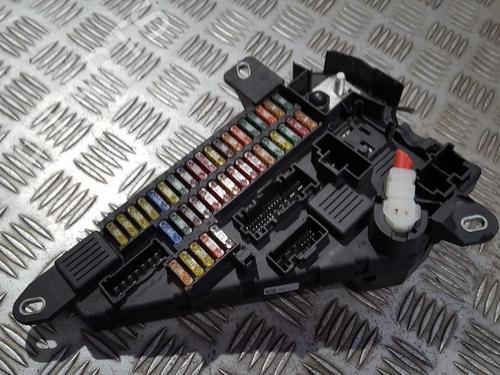 fuse-box-bmw-5-e60-2001-2002-2003-2004-2005-2006-2007-2008-2009-2010-33502376 main image