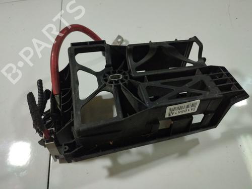 Used Fuse box OPEL ZAFIRA / ZAFIRA FAMILY B (A05) 1.9 CDTI (M75) (120 hp) 32554014