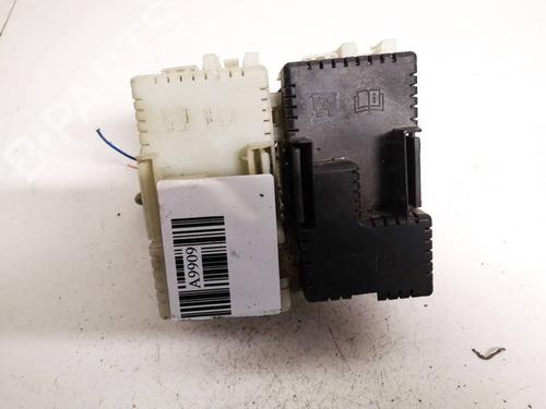 Used Fuse box FORD S-MAX (WA6) 1.8 TDCi (125 hp) 32616035