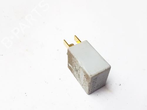 Electronic sensor TOYOTA COROLLA Saloon (_E12_) 1.4 VVT-i (ZZE120_, ZZE120R) | BP33104277M84 - Image 2