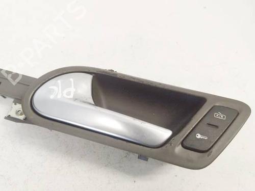 Used Front left interior door handle Front left interior door handle VW JETTA III (1K2) 2.0 TDI 16V (140 hp) 36586595 36586595