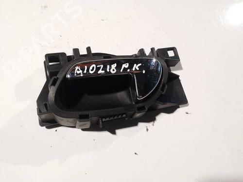 Used Front left interior door handle Front left interior door handle 35017535 35017535