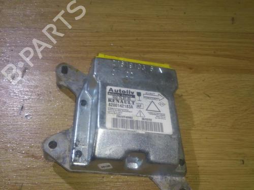 ecu-airbags-renault-laguna-ii-bg01_-2001-2002-2003-2004-2005-2006-2007-33495959 main image
