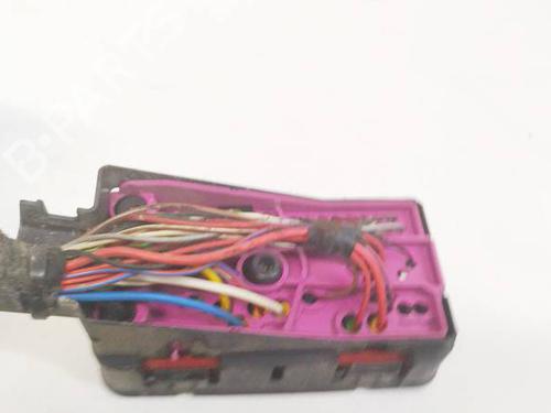 Fuse box OPEL ASTRA H (A04) 1.3 CDTI (L48) | BP32546818E1