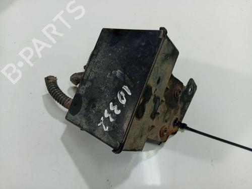 Used Fuse box Fuse box 38315837 38315837