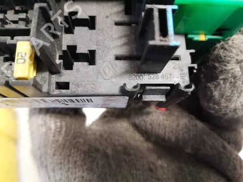 Fuse box RENAULT LAGUNA III (BT0/1) 2.0 dCi (BT07, BT0J, BT14, BT1A, BT1S) | BP32610207E1 - Image 3