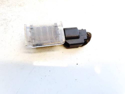 Kabinelys Kabinelys VOLVO V50 (545) 2.0 D (136 hp) 35168449 35168449