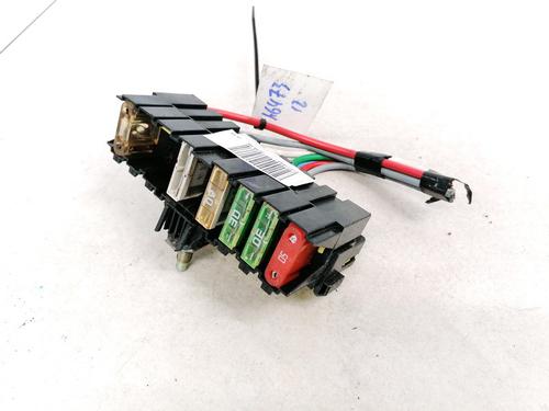Used Fuse box Fuse box PEUGEOT 307 (3A/C) 1.6 HDi 110 (109 hp) 33080243 33080243