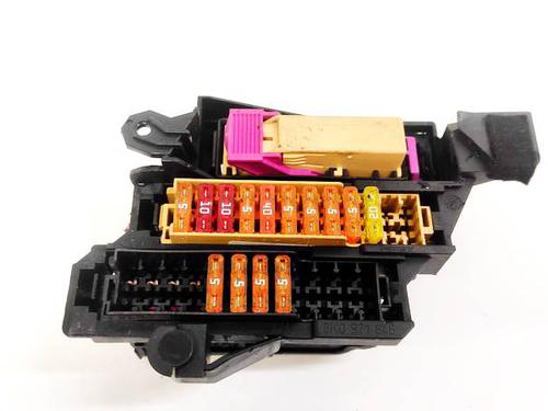 Used Fuse box AUDI Q5 (8RB) 2.0 TDI quattro (170 hp) 32935595