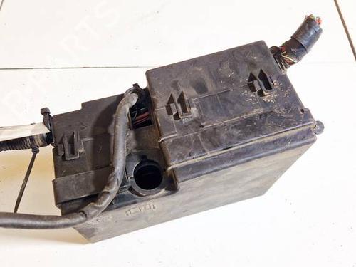 Fuse box FORD FOCUS C-MAX (DM2) 2.0 TDCi | BP32571377E1