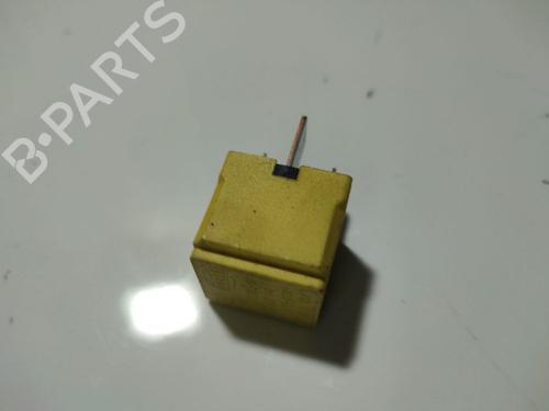 Used Electronic sensor Electronic sensor OPEL ZAFIRA / ZAFIRA FAMILY B (A05) 1.9 CDTI (M75) (120 hp) 32564711 32564711