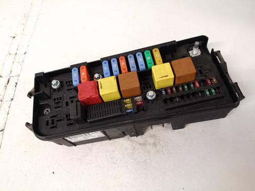 Used Fuse box Fuse box OPEL SIGNUM Hatchback (Z03) 2.2 direct (F48) (155 hp) 32921414 32921414