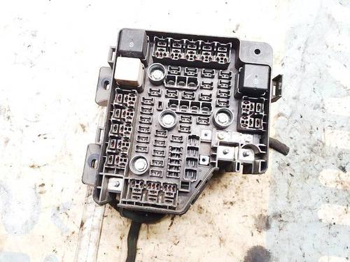 Used Fuse box Fuse box HYUNDAI SANTA FÉ II (CM) 2.2 CRDi (155 hp) 33504420 33504420
