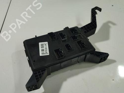Used Fuse box Fuse box JAGUAR X-TYPE I (X400) 2.1 V6 (156 hp) 33487686 33487686