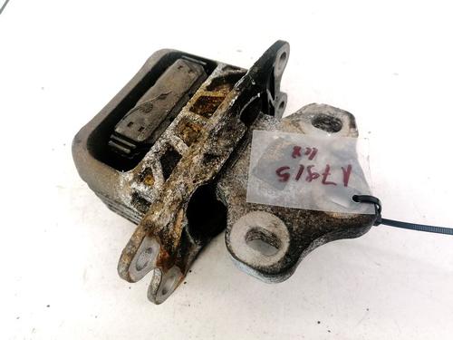 Used Engine mount Engine mount BMW 2 Coupe (F22, F87) 218 d (143 hp) 32912368 32912368