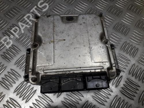 Used Engine control unit (ECU) Engine control unit (ECU) RENAULT LAGUNA II (BG0/1_) 1.9 dCi (BG08, BG0G) (120 hp) 33502151 33502151
