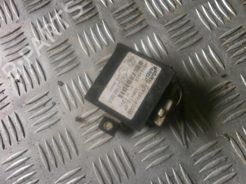 Used Electronic module Electronic module RENAULT MEGANE I (BA0/1_) 1.9 dT (B/SA0K, B/SA0Y) (90 hp) 35648155 35648155