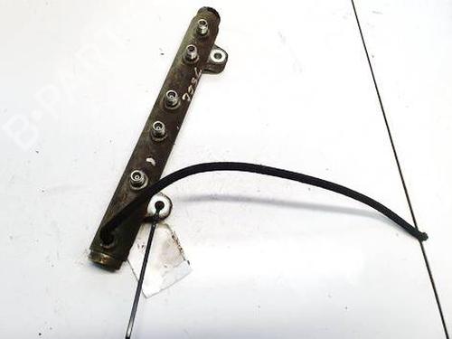 Used Injection rail Injection rail 35372351 35372351