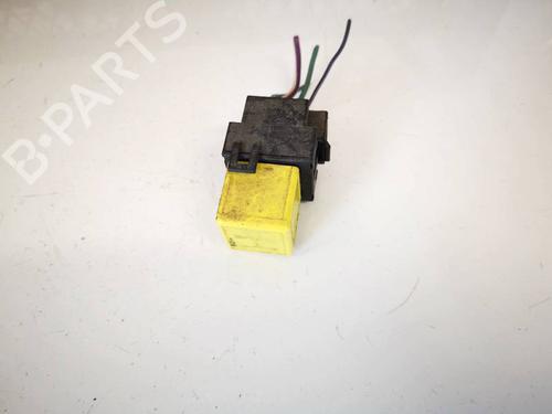 Used Electronic sensor Electronic sensor LAND ROVER FREELANDER I (L314) 2.0 Td4 4x4 (112 hp) 32961135 32961135