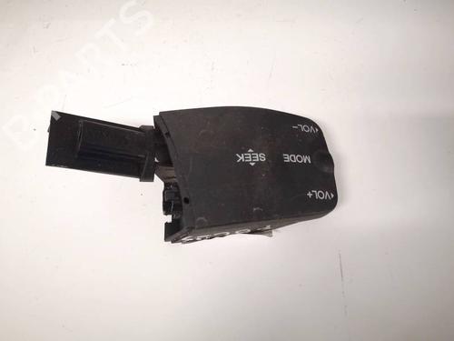Used Steering wheel controls Steering wheel controls 34830277 34830277