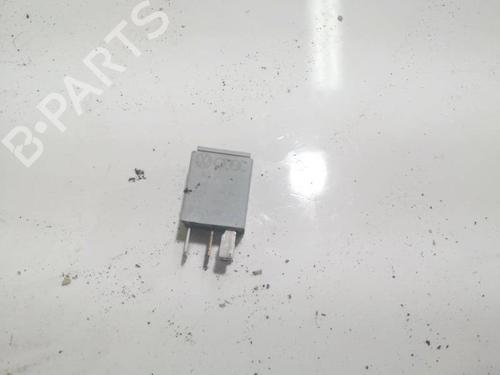 Electronic sensor SKODA SUPERB II (3T4) 2.0 TDI | BP33098386M84 - Image 2