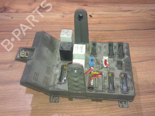Used Fuse box Fuse box 33479173 33479173