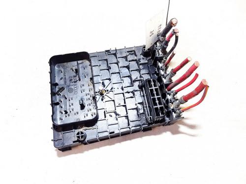 Used Fuse box Fuse box VW PASSAT B6 (3C2) 2.0 TDI (140 hp) 33064971 33064971