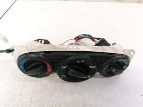Used Climate control Climate control FORD FOCUS I (DAW, DBW) 1.8 Turbo DI / TDDi (90 hp) 35405897 35405897