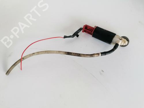 washer-pump-toyota-avensis-_t25_-2003-2004-2005-2006-2007-2008-35501633 main image