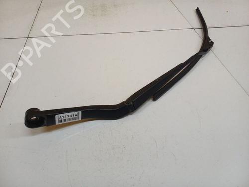 Used Front windshield wiper arm Front windshield wiper arm 38946608 38946608