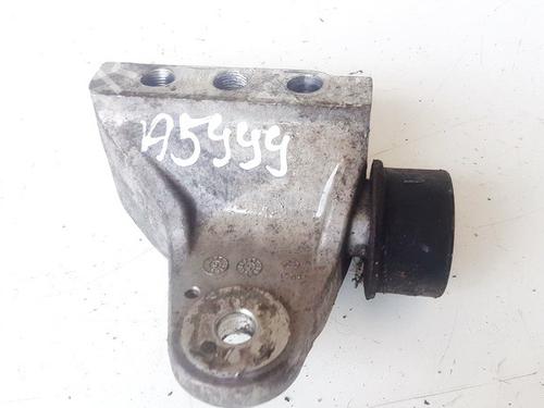 support-kia-carens-iii-mpv-un-2006-2007-2008-2009-2010-2011-2012-2013-33066174 main image