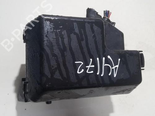 Used Fuse box Fuse box TOYOTA AVENSIS VERSO (_M2_) 2.0 D (CLM20_, CLM20R) (116 hp) 33509540 33509540