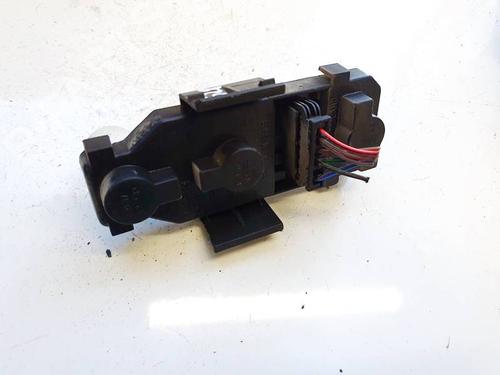 lamp-holder-audi-a6-c5-4b2-4b4-1997-1998-1999-2000-2001-2002-2003-2004-2005-35210747 main image