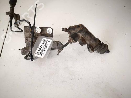 clutch-slave-cylinder-toyota-corolla-verso-_e12_-2001-2002-2003-2004-2005-2006-2007-34939653 main image