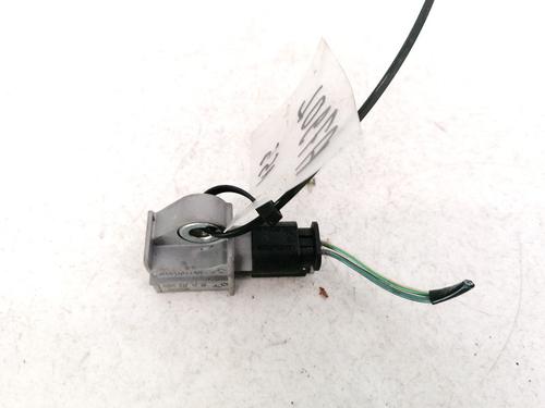 BP32913553M83 main image