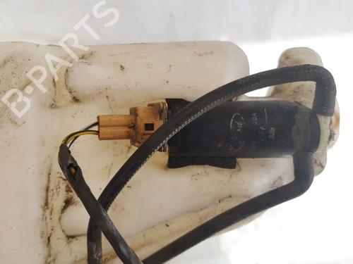 Used Washer pump Washer pump FORD FOCUS I (DAW, DBW) 1.8 Turbo DI / TDDi (90 hp) 35863257 35863257