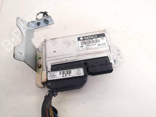 Used Engine control unit (ECU) Engine control unit (ECU) HYUNDAI GETZ (TB) 1.3 (85 hp) 32933374 32933374