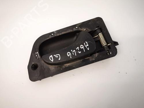 Højre bagtil invendig håndtag Højre bagtil invendig håndtag RENAULT LAGUNA I (B56_, 556_) 1.8 (B56S/T/0) (90 hp) 35495869 35495869