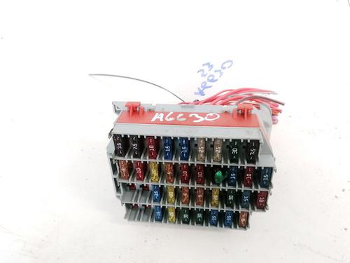 Used Fuse box Fuse box VOLVO S80 I (184) 2.9 (200 hp) 33079418 33079418