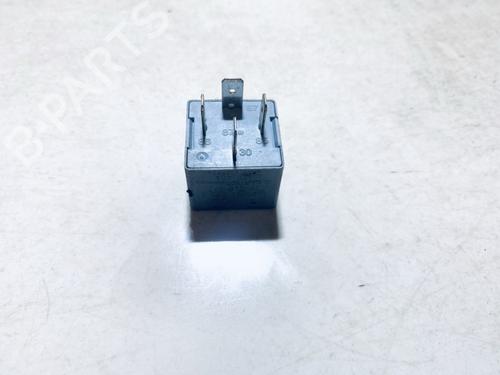 Electronic sensor SKODA ROOMSTER (5J7) 1.4 TDI | BP33109459M84 - Image 2
