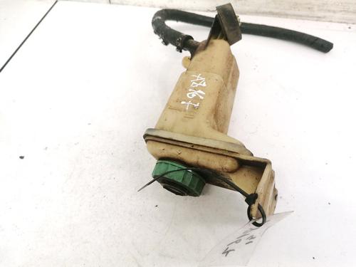 power-steering-reservoir-audi-a4-b5-8d2-1994-1995-1996-1997-1998-1999-2000-2001-35407833 main image