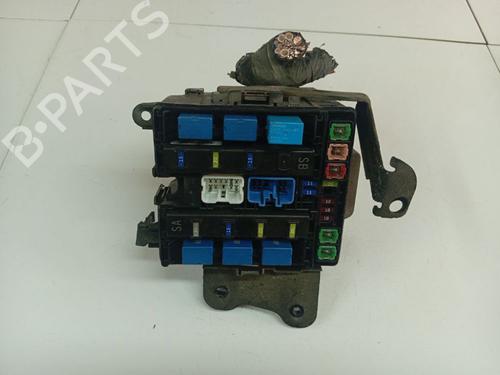 Used Fuse box Fuse box 38631394 38631394