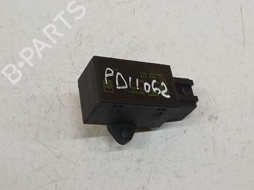 Used Electronic module Electronic module VW TOURAN (1T1, 1T2) 2.0 TDI (136 hp) 40027800 40027800