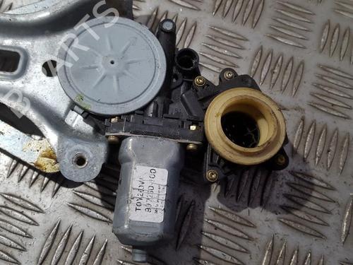 Used Right rear window motor Right rear window motor 35711760 35711760