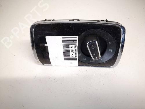 Used Switch Switch SKODA SUPERB II (3T4) 2.0 TDI (140 hp) 34908456 34908456