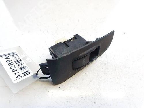 switch-toyota-avensis-_t25_-2003-2004-2005-2006-2007-2008-32537968 main image