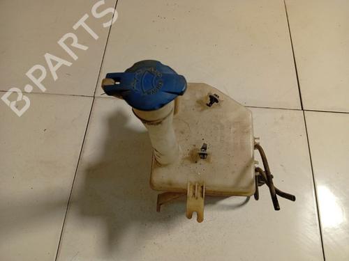 Used Windscreen washer tank Windscreen washer tank HYUNDAI i30 Estate (FD) 1.6 (126 hp) 40028874 40028874