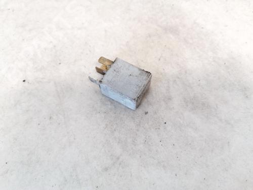 Used Electronic sensor Electronic sensor TOYOTA COROLLA Saloon (_E12_) 1.4 D-4D (NDE120_, NDE120R) (90 hp) 32876728 32876728