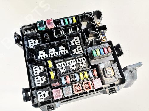 Used Fuse box Fuse box HONDA CR-V III (RE_) 2.2 i-CTDi 4WD (RE6) (140 hp) 33066400 33066400